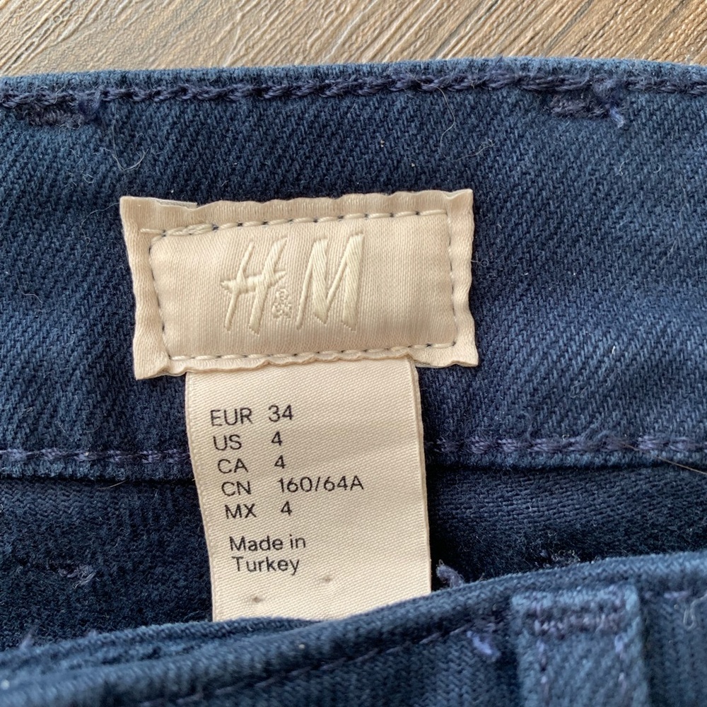 Jeans - Picture 5 of 5